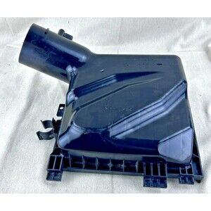 08-12 Subaru Outback/Forester/Legacy/Impreza Upper Case Air Cleaner Filter Box